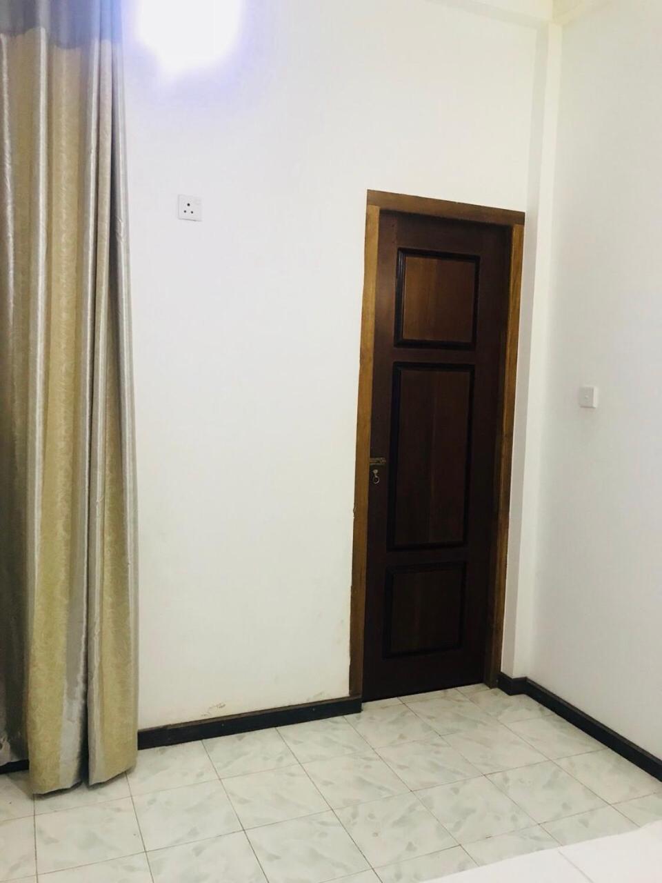 Apartment Fiorita *