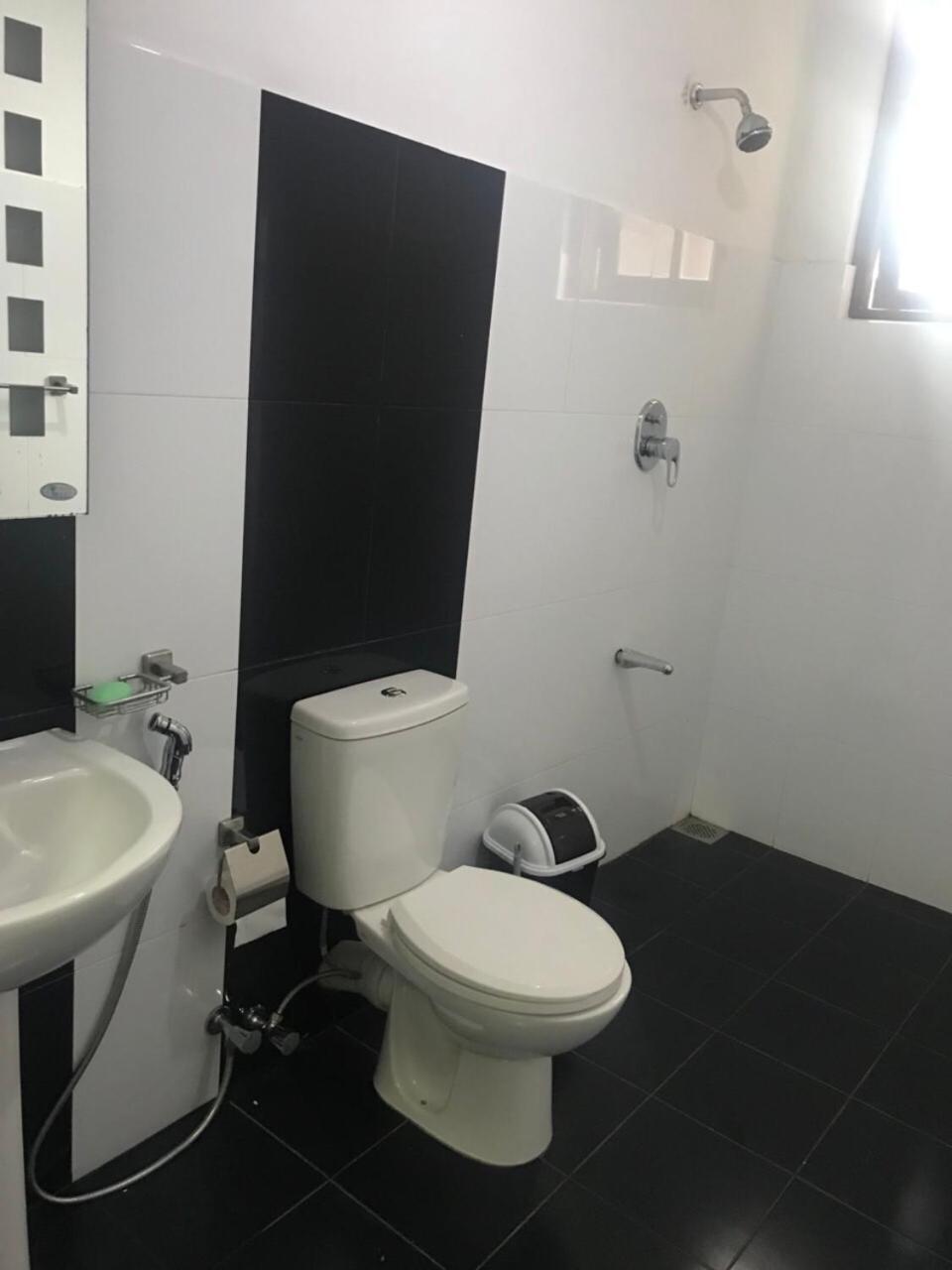Apartment Fiorita *