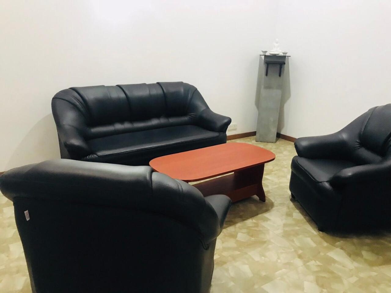 Fiorita Apartment